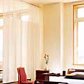 京都市　病院用ネット付きカーテン